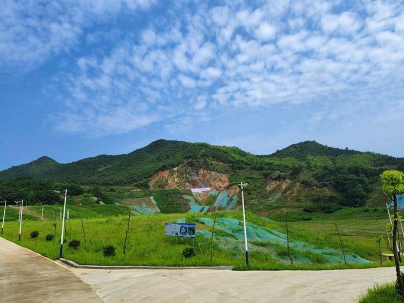 銅山、前山露天采坑復墾項目完成